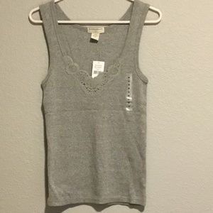 NEW w/tags Banana Republic  ribbed tank with lace appliqué at neckline Size M